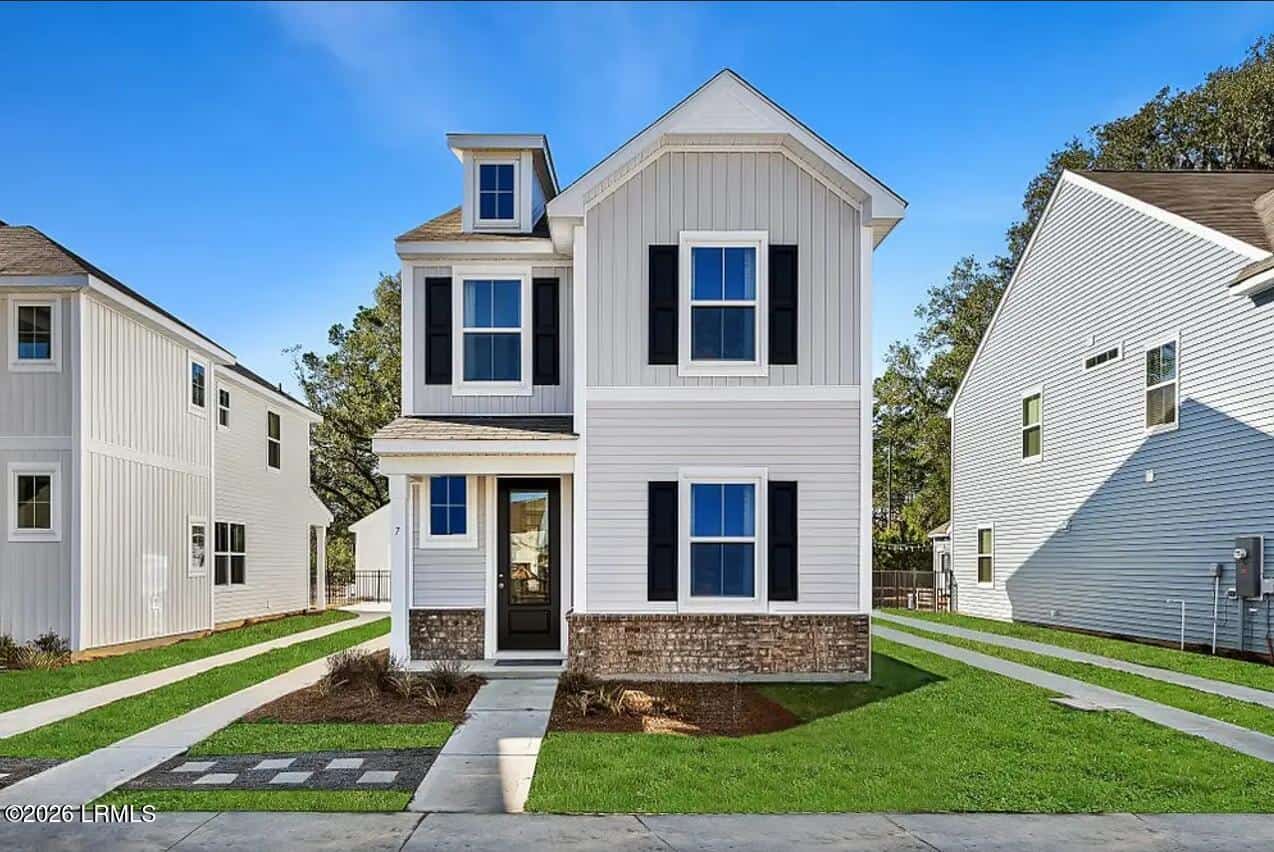 7 Whispering Oaks Circle, Bluffton, SC 29909 — listing photo