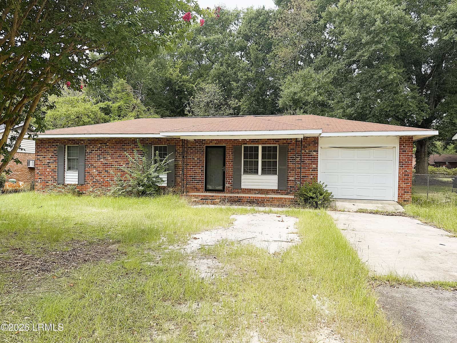 1605 Clinton Street, Barnwell, SC 29812 — listing photo