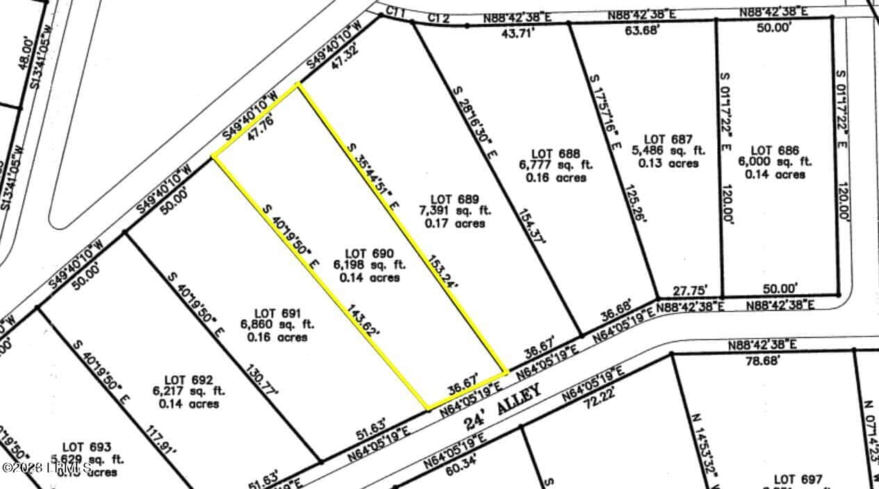 3 Tomlow Trace, Beaufort, SC 29906 — photo 2 of 12