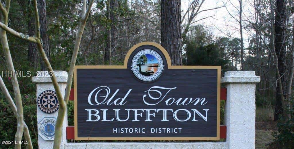 100 Goethe Road, Bluffton, SC 29910 — photo 2 of 3