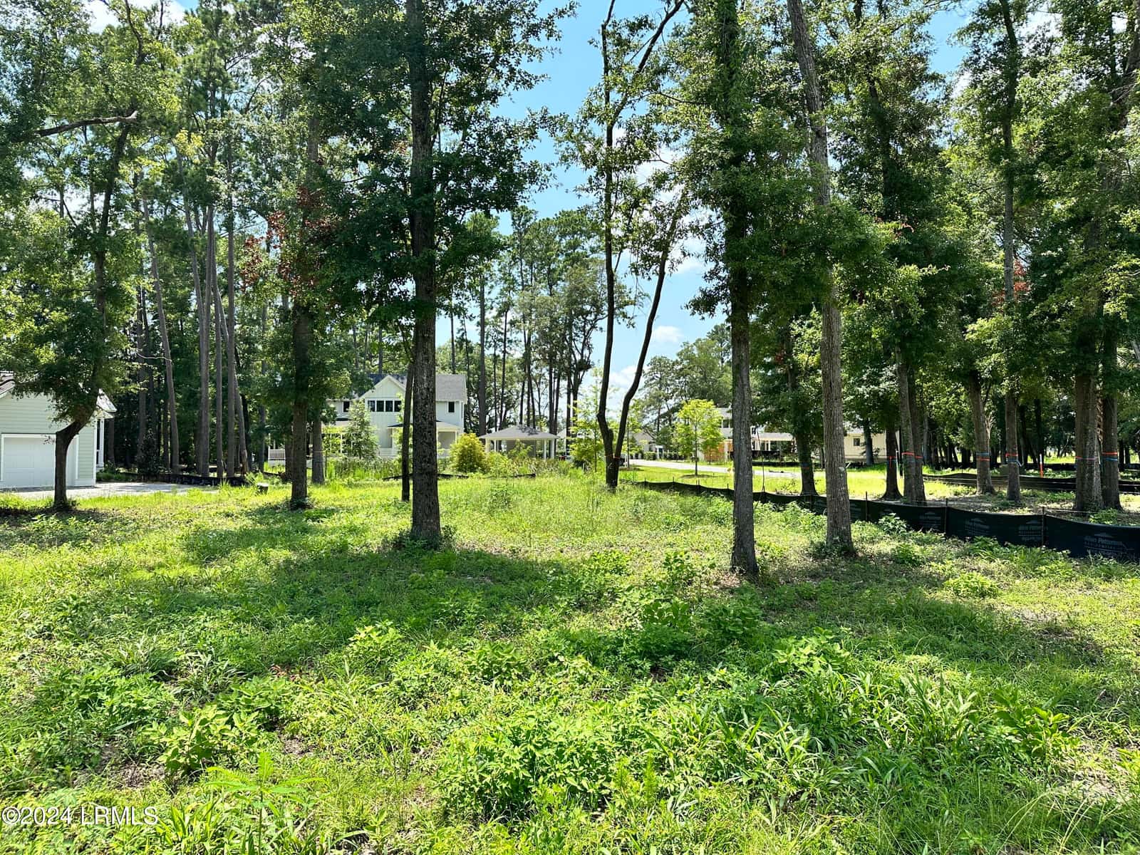 124 Whitehall Drive, Beaufort, SC 29907 — photo 5 of 17