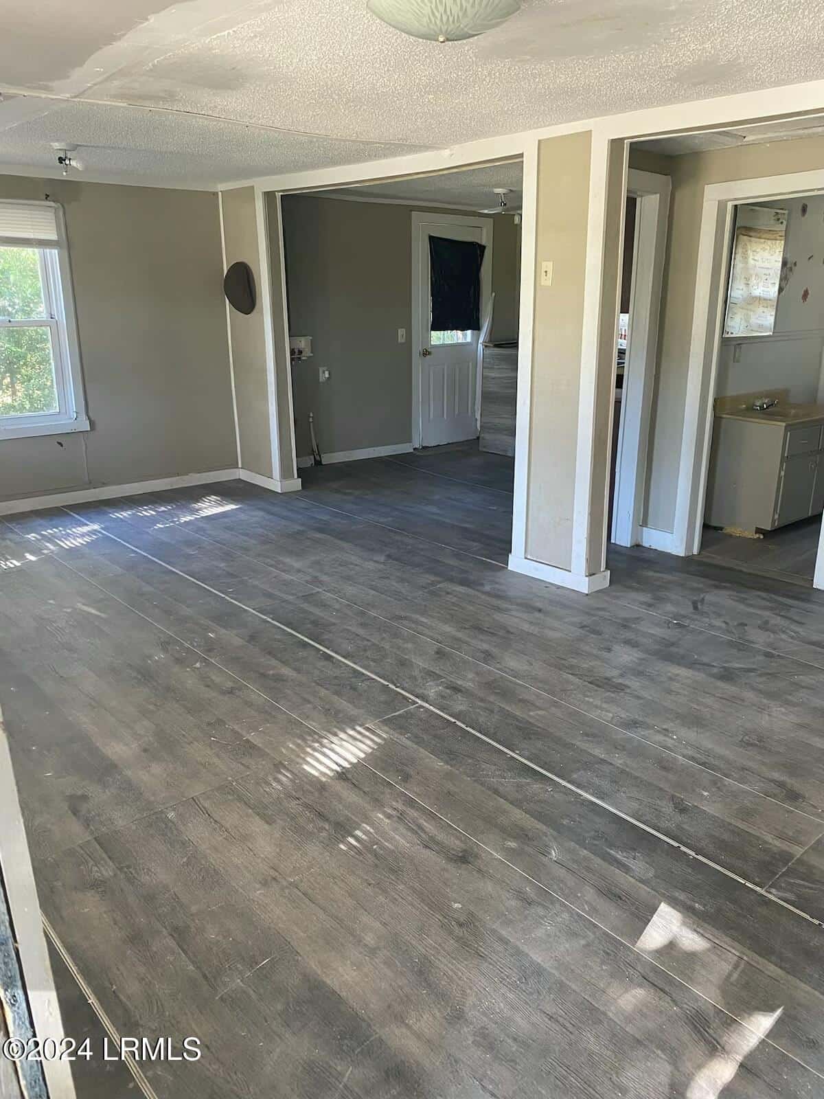 1237 Railroad Avenue, Allendale, SC 29810 — photo 3 of 4