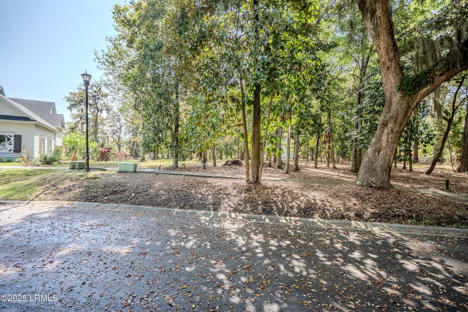 133 Fiveoaks Circle, Beaufort, SC 29902 — photo 3 of 35