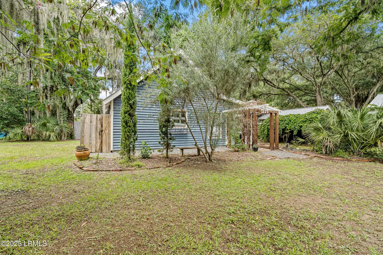 1114 12th Street, Port Royal, SC 29935 — photo 3 of 21