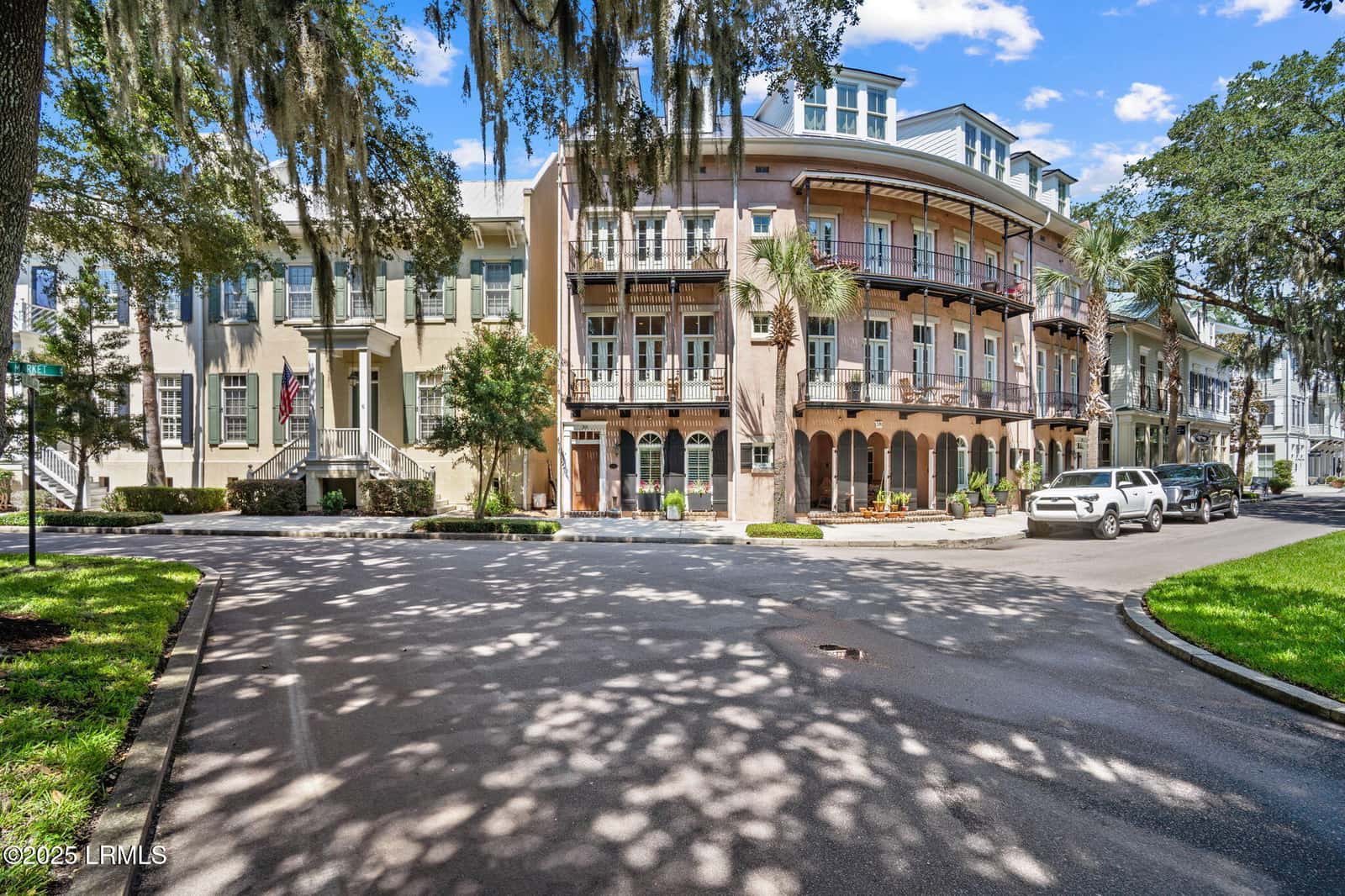 30 Market, Beaufort, SC 29906 — photo 2 of 65