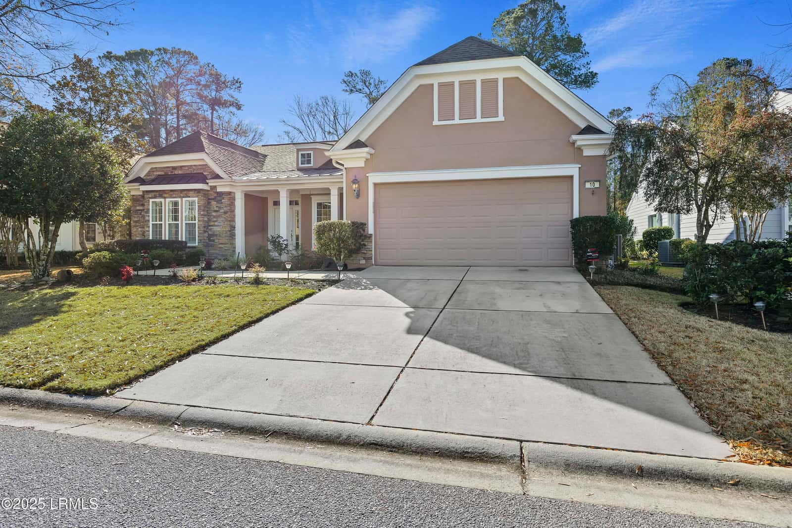 10 Camilla Pink Court, Bluffton, SC 29909 — photo 4 of 63