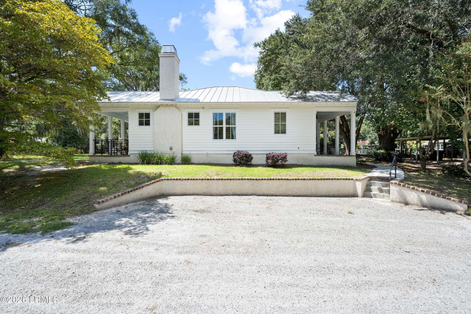 1501 Lafayette Street, Beaufort, SC 29902 — photo 4 of 30