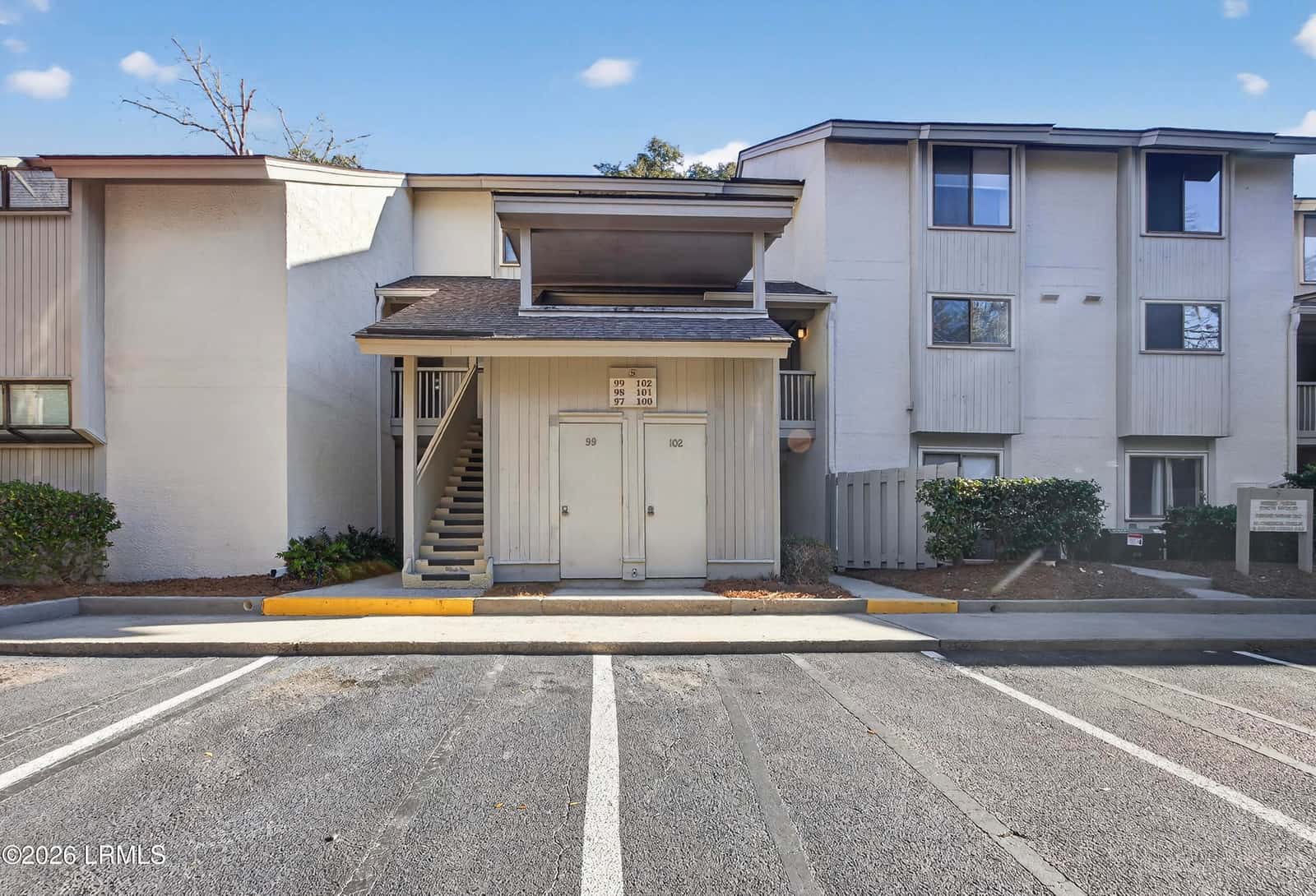 36 Deallyon Avenue 102, Hilton Head Island, SC 29928 — photo 2 of 33