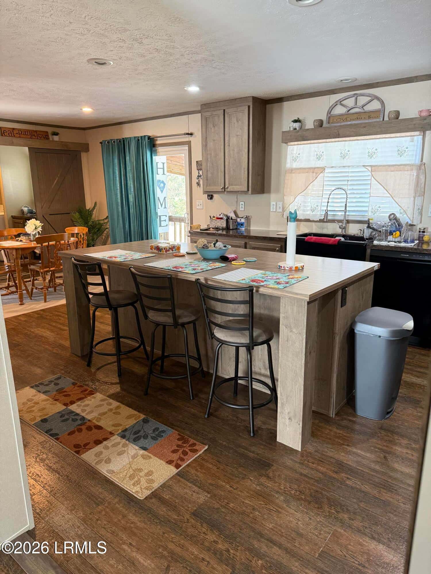 6204 Badham Drive, Reevesville, SC 29471 — photo 4 of 32