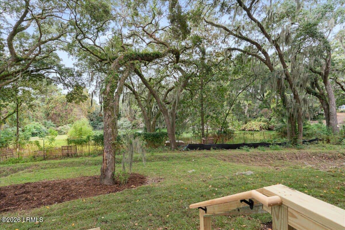 2021 Lafayette Street, Beaufort, SC 29902 — photo 5 of 99