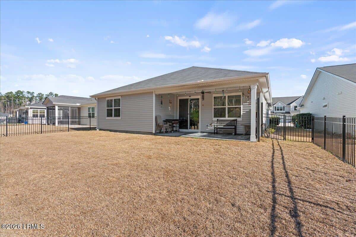 21 Mainland Lakes Drive, Bluffton, SC 29910 — photo 5 of 28