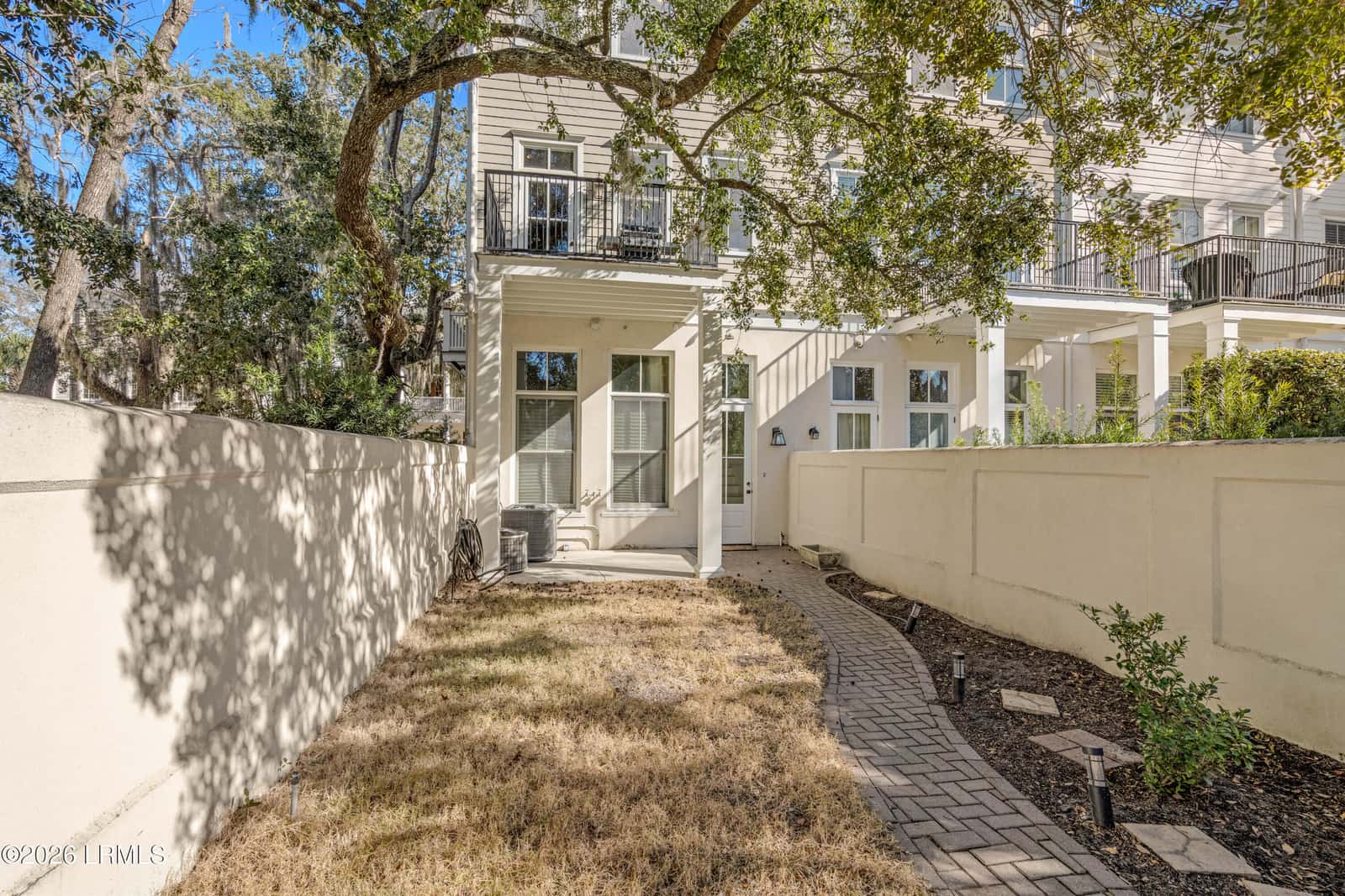8 A Market 2, Beaufort, SC 29906 — photo 4 of 39