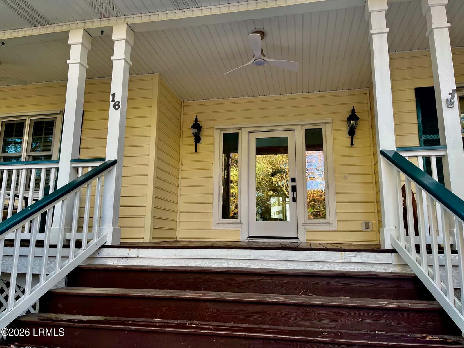 16 Riverview Drive, Beaufort, SC 29907 — photo 3 of 51