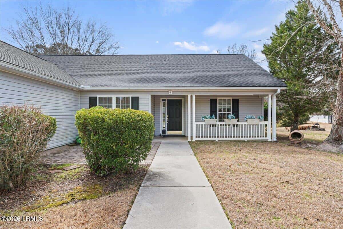 4 Wellington Court, Bluffton, SC 29910 — photo 2 of 27