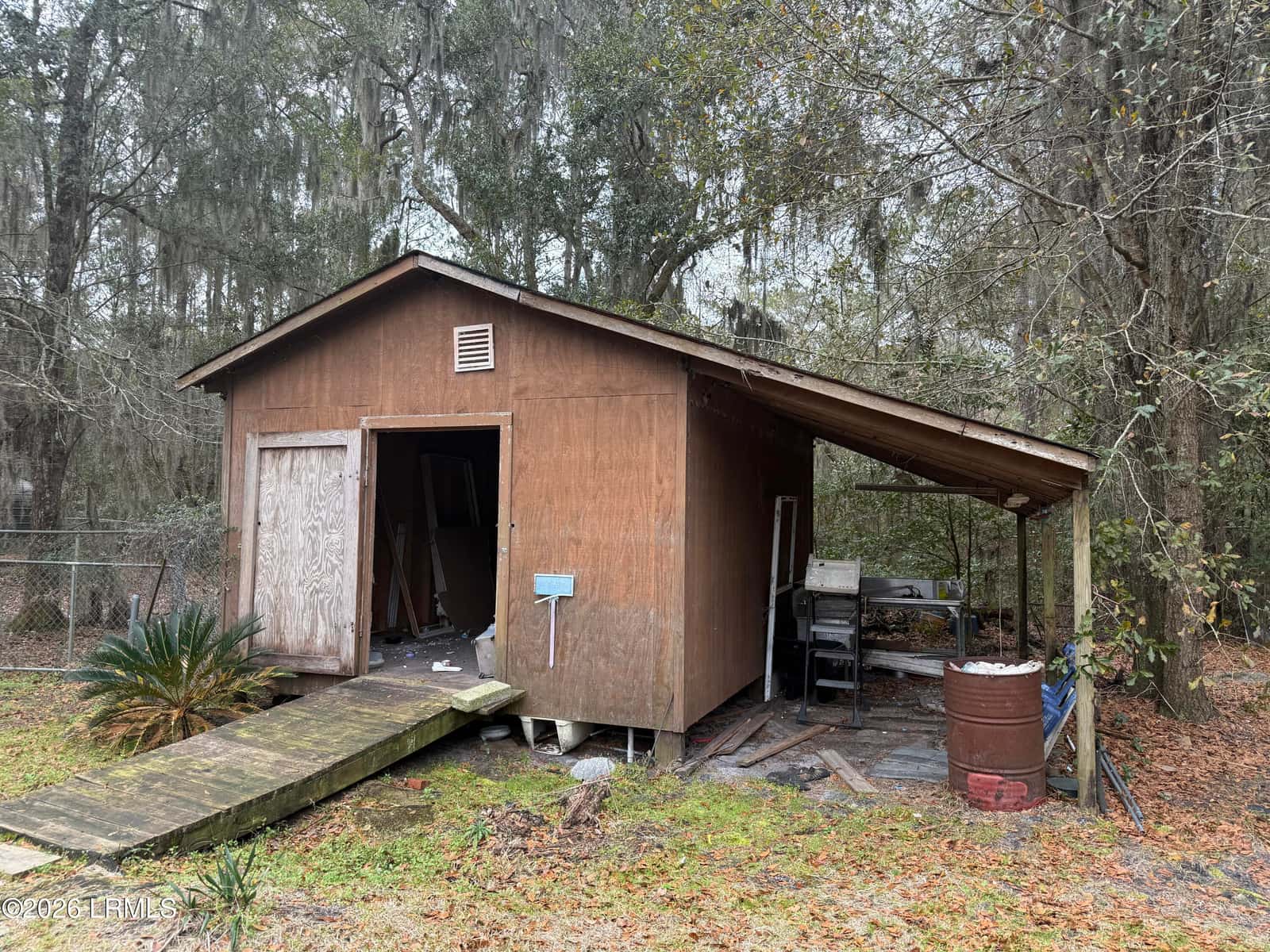 24 Club Bridge Road, St. Helena Island, SC 29920 — photo 5 of 10