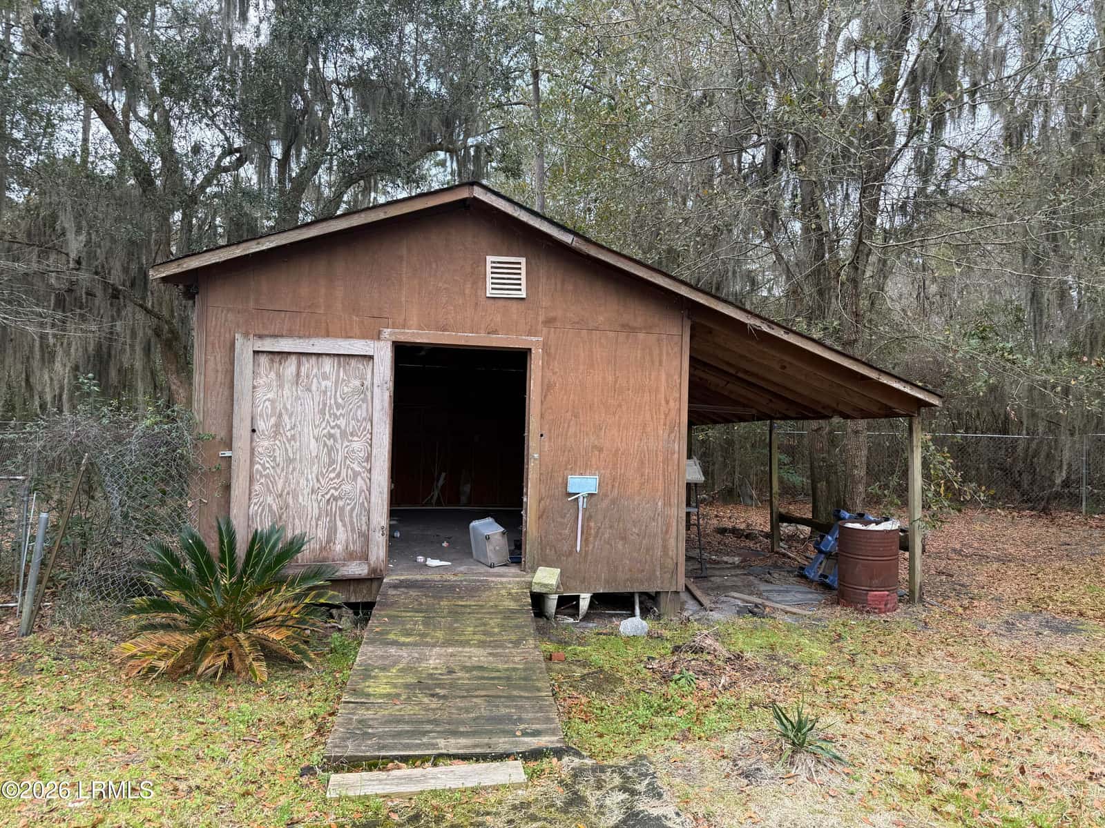 24 Club Bridge Road, St. Helena Island, SC 29920 — photo 4 of 10