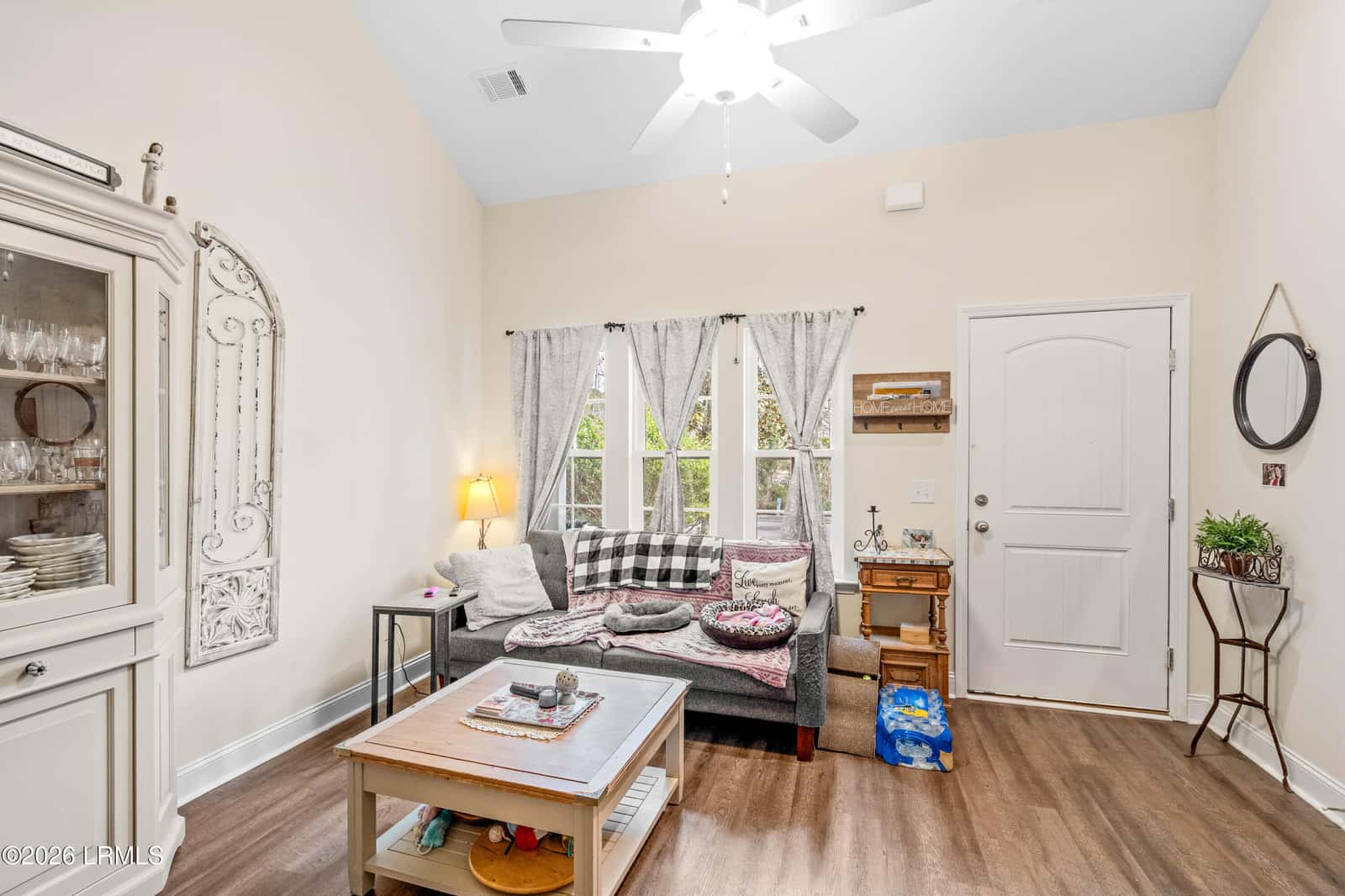 202 Admiration Avenue, Beaufort, SC 29906 — photo 4 of 19