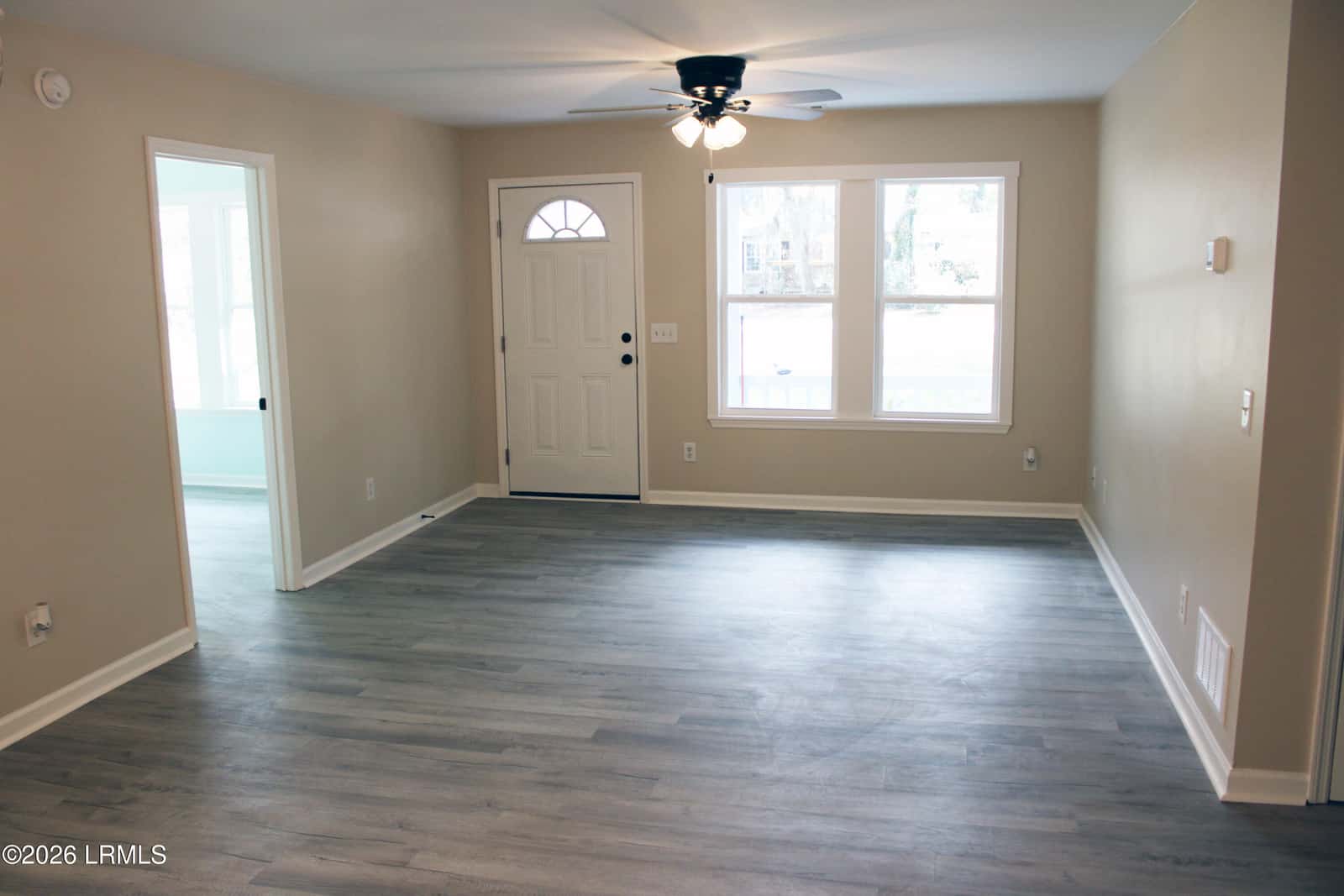 28 Springfield Road, Beaufort, SC 29907 — photo 4 of 19