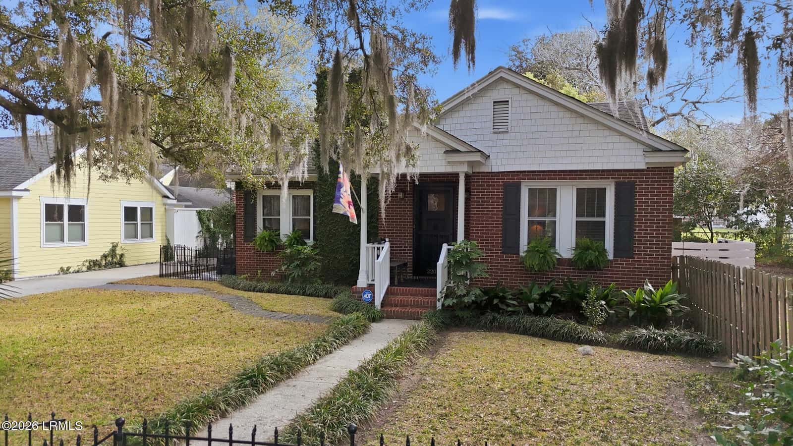 2204 North Street, Beaufort, SC 29902 — photo 2 of 57