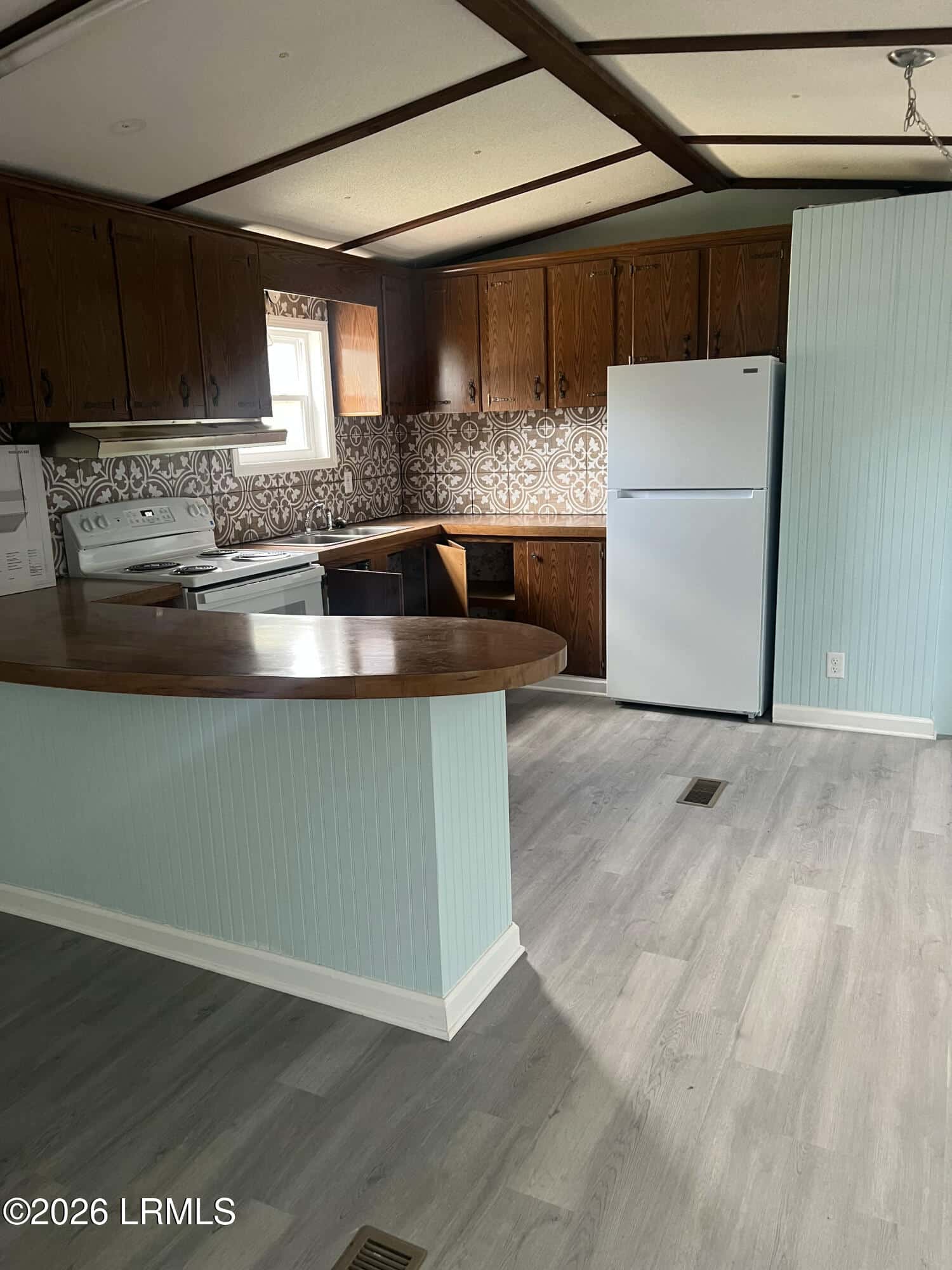 198 Curly Road, Varnville, SC 29944 — photo 3 of 9