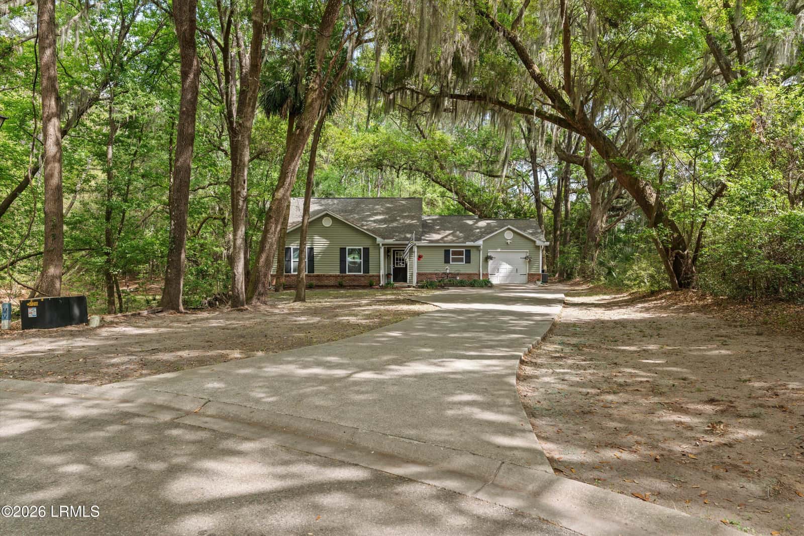 56 Brindlewood Drive, Beaufort, SC 29907 — photo 3 of 37