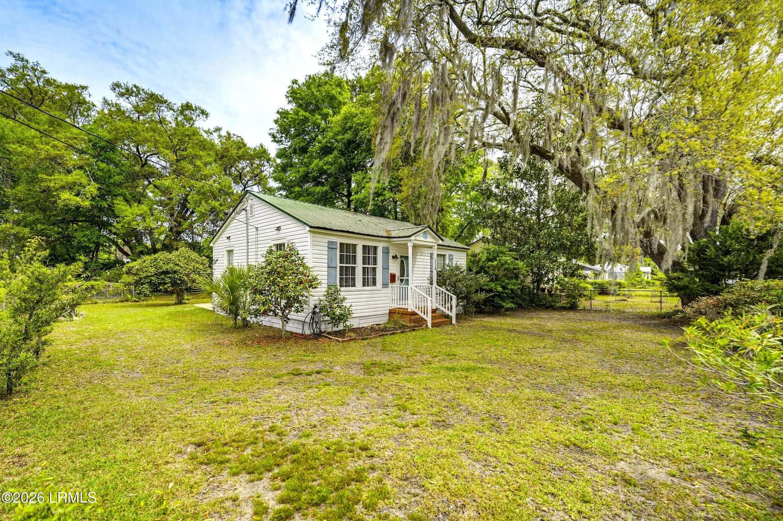 1113 Lafayette Street, Beaufort, SC 29902 — photo 5 of 31
