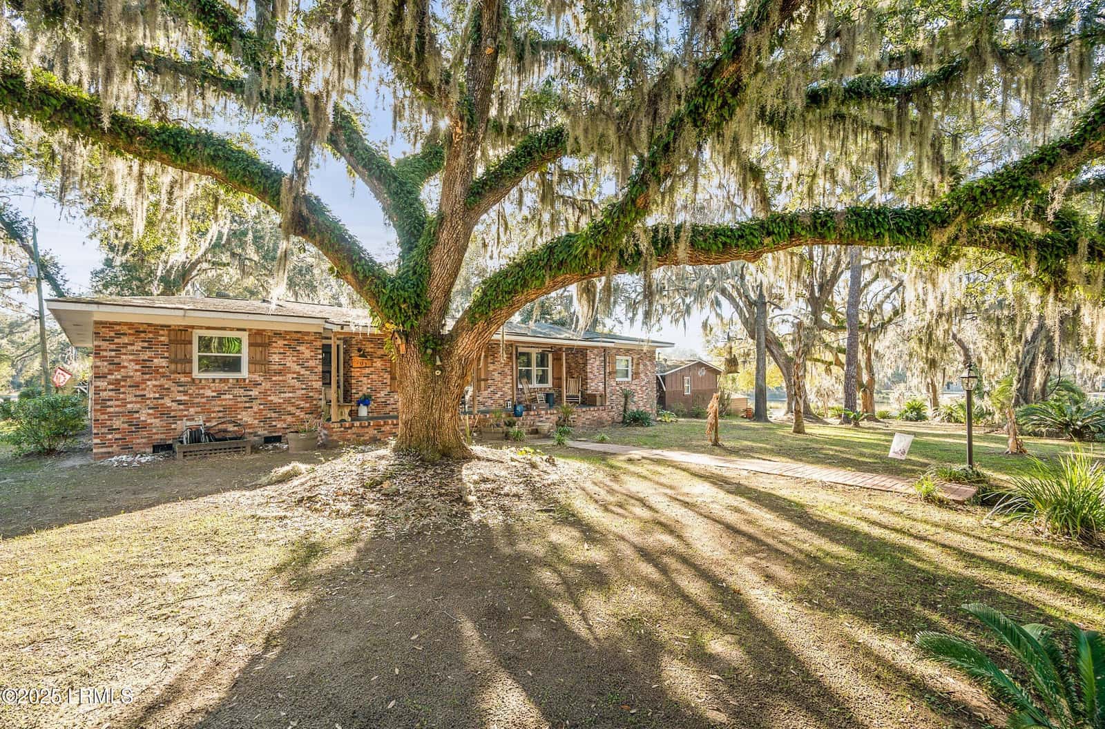 701 Battery Creek Road, Beaufort, SC 29902 — photo 4 of 35