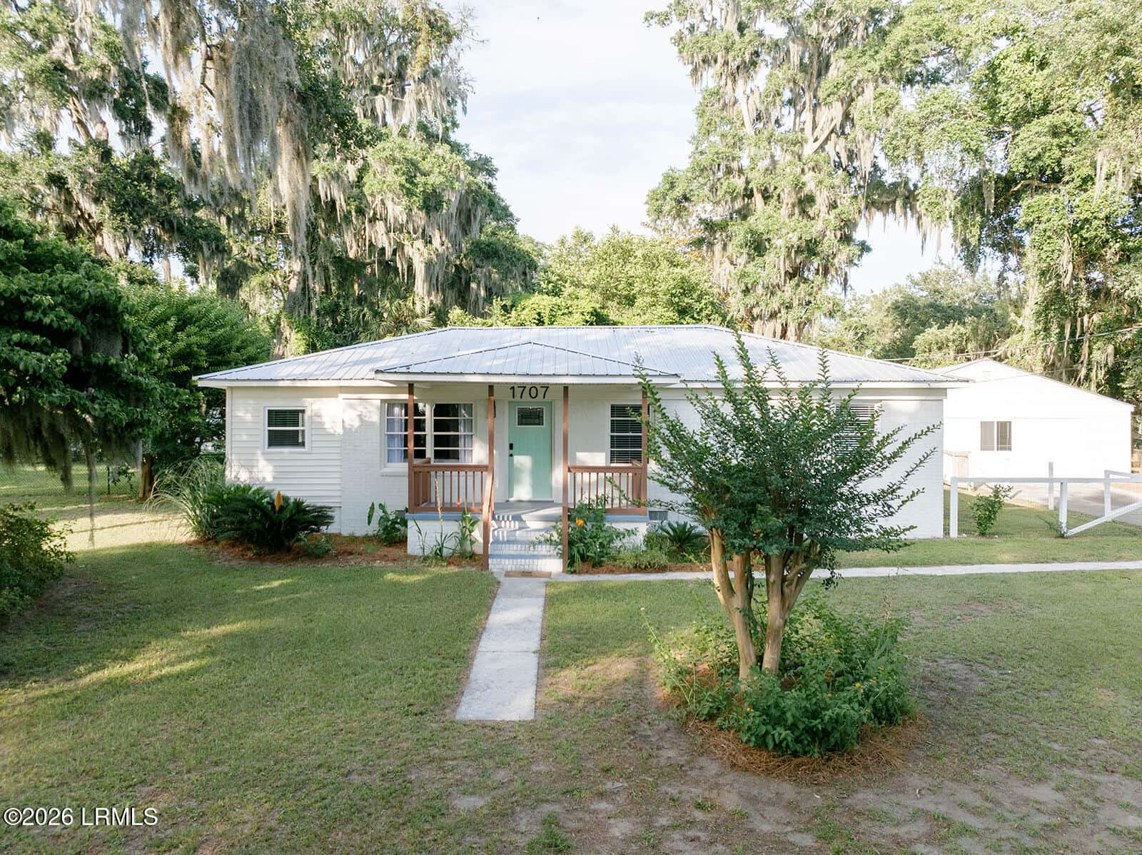 1707 Palmetto Drive, Beaufort, SC 29902 — photo 2 of 71