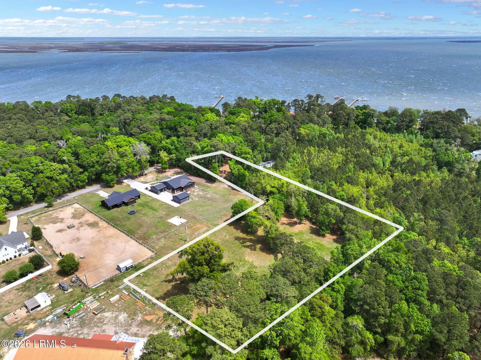98 Alston Road, Beaufort, SC 29907 — photo 3 of 3