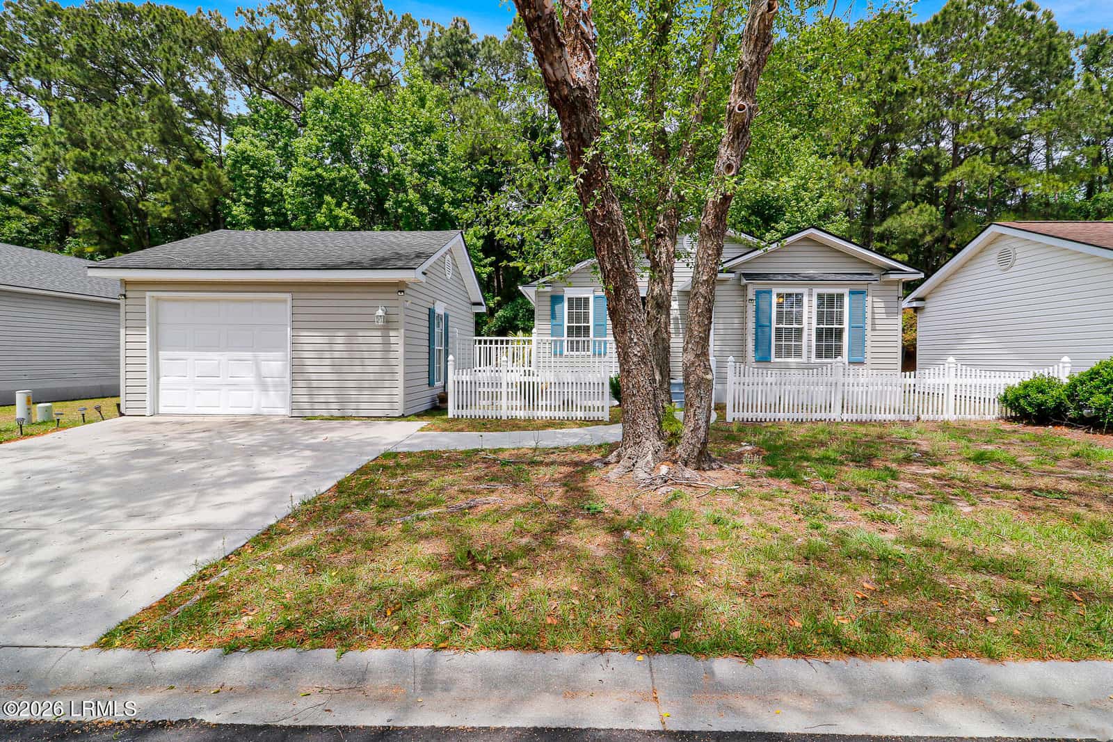 11 Sparpole Lane, Bluffton, SC 29910 — photo 3 of 35