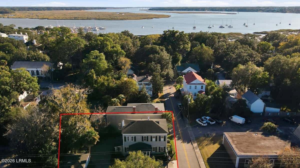 1214 King Street, Beaufort, SC 29902 — photo 2 of 68