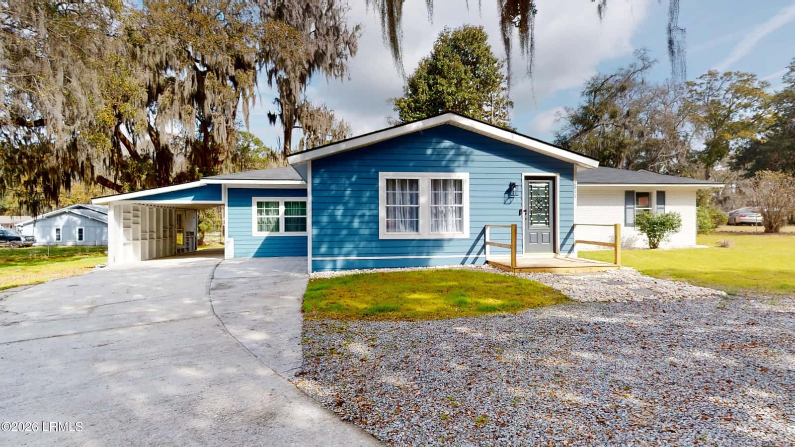 2011 Cypress Street, Beaufort, SC 29906 — photo 4 of 41
