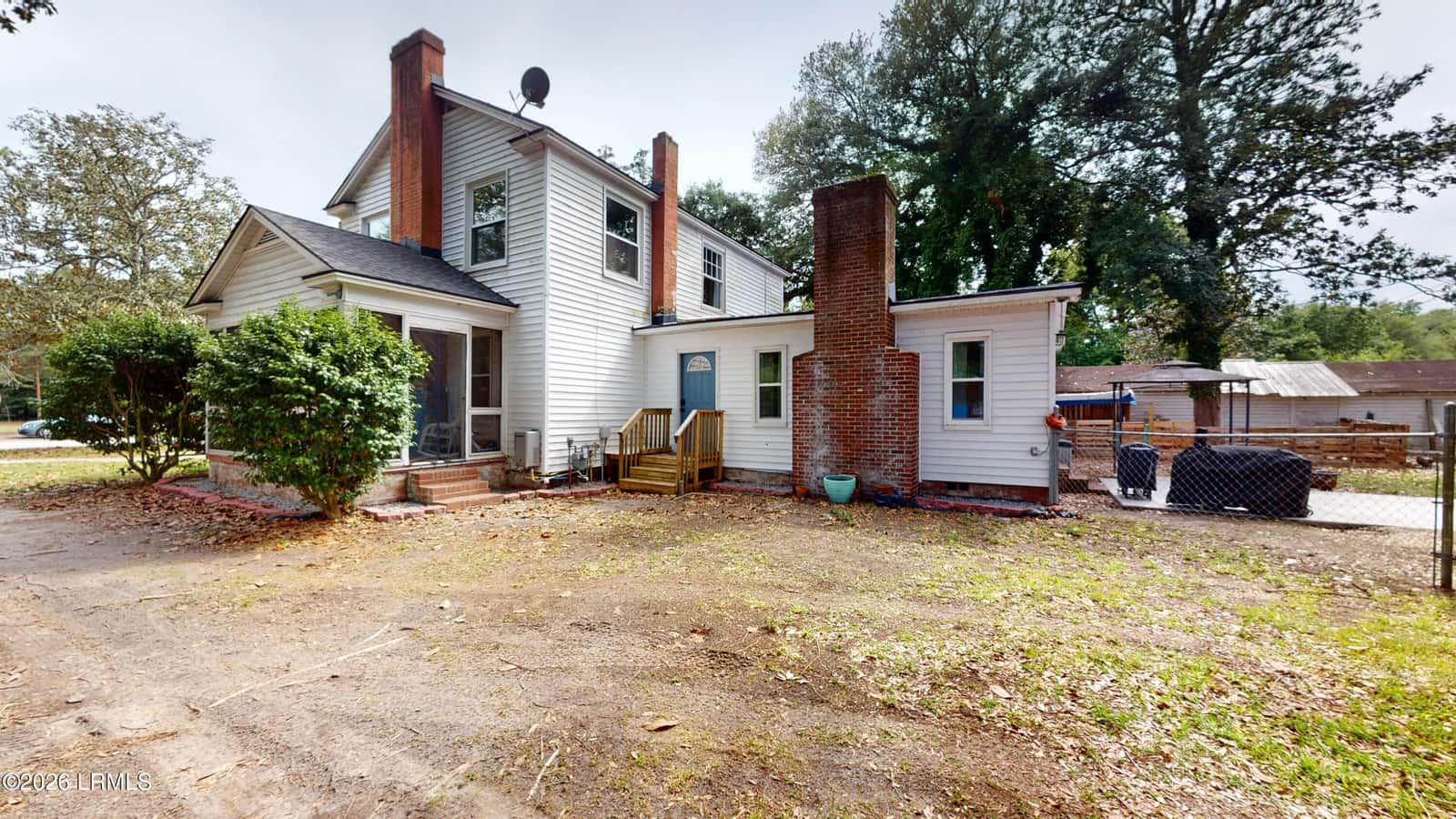 408 Thompson Street, Walterboro, SC 29488 — photo 2 of 48