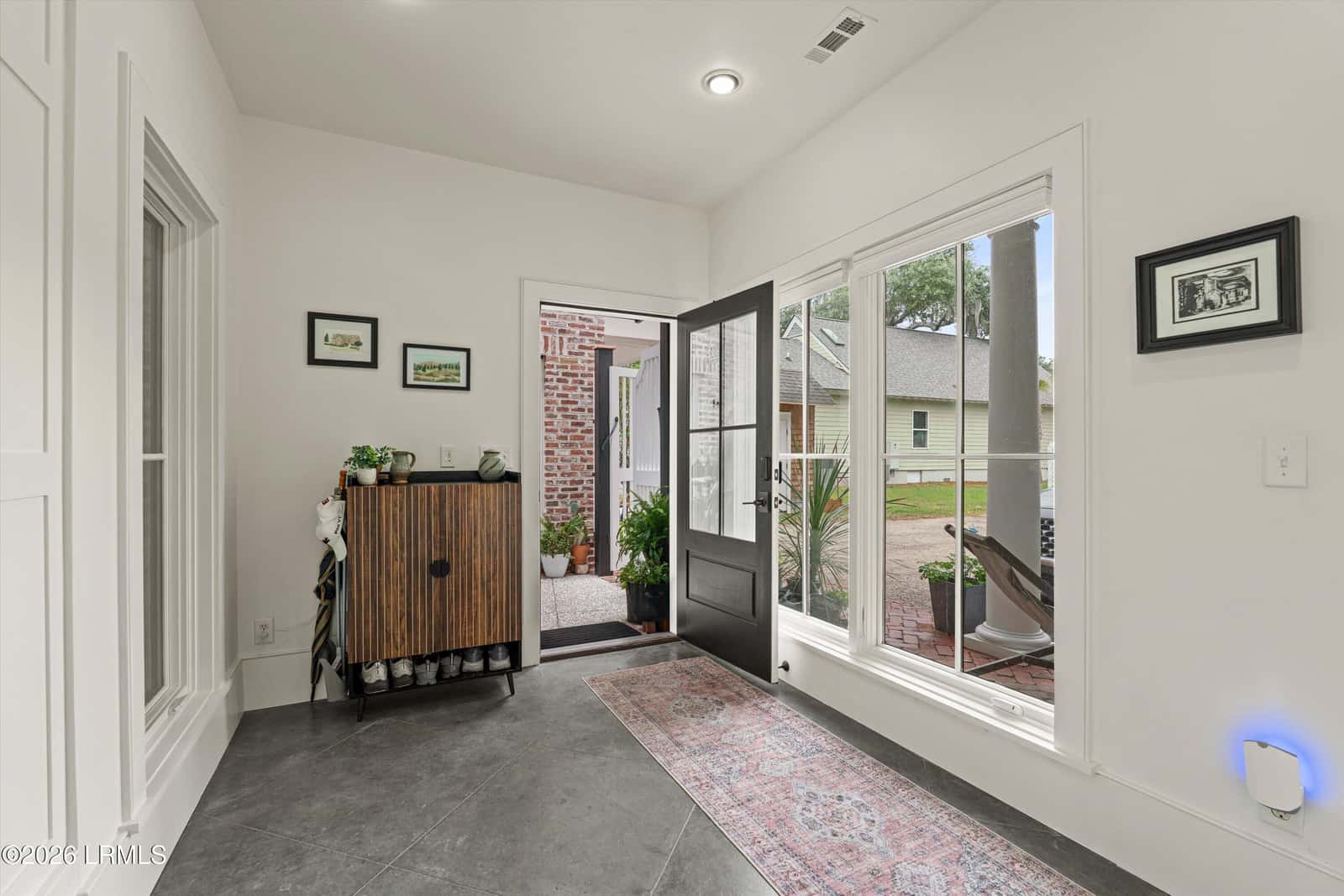 1612 W Paris Avenue, Port Royal, SC 29935 — photo 4 of 41
