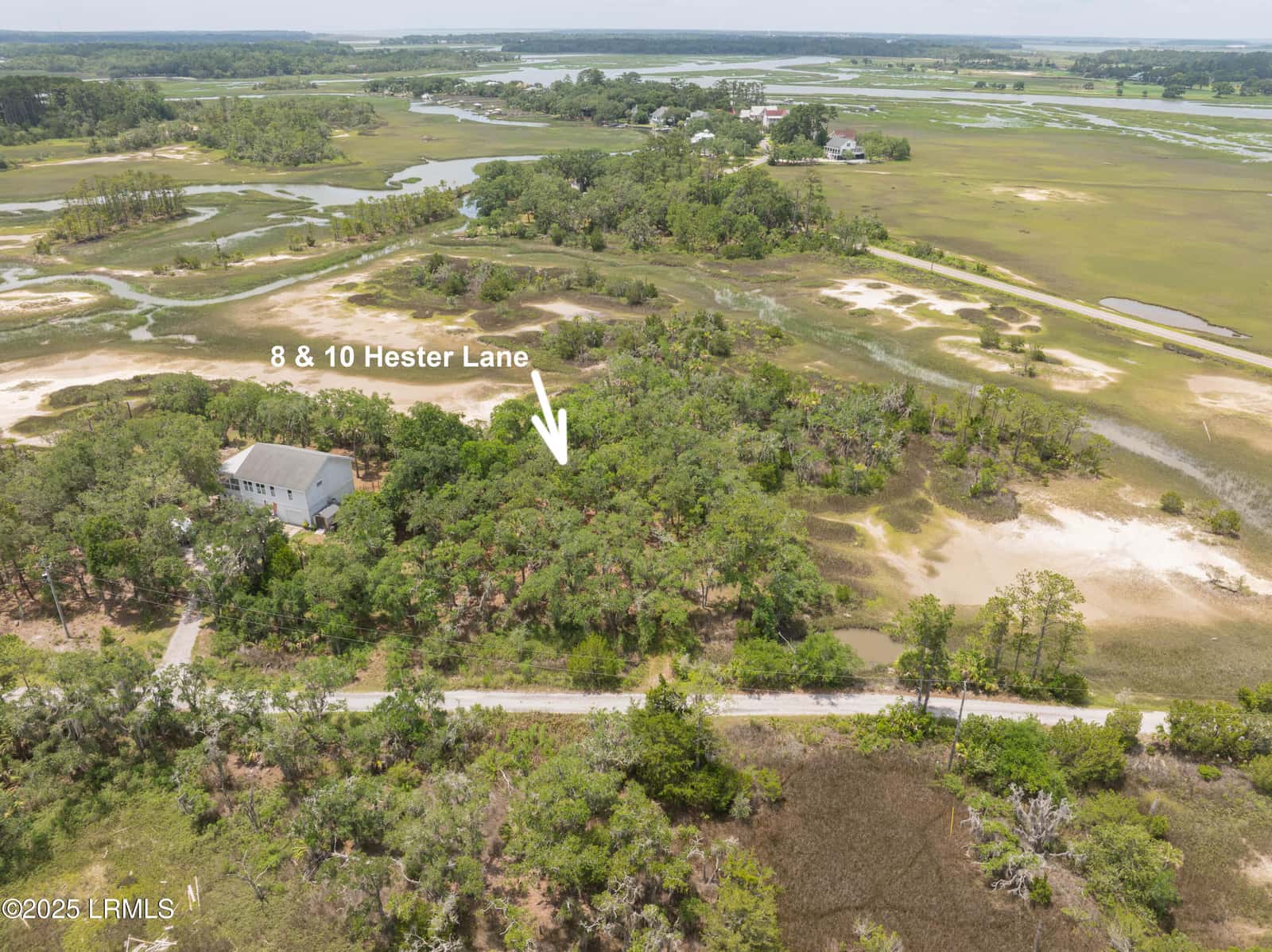 8 And 10 Hester Lane, Beaufort, SC 29907 — photo 4 of 24