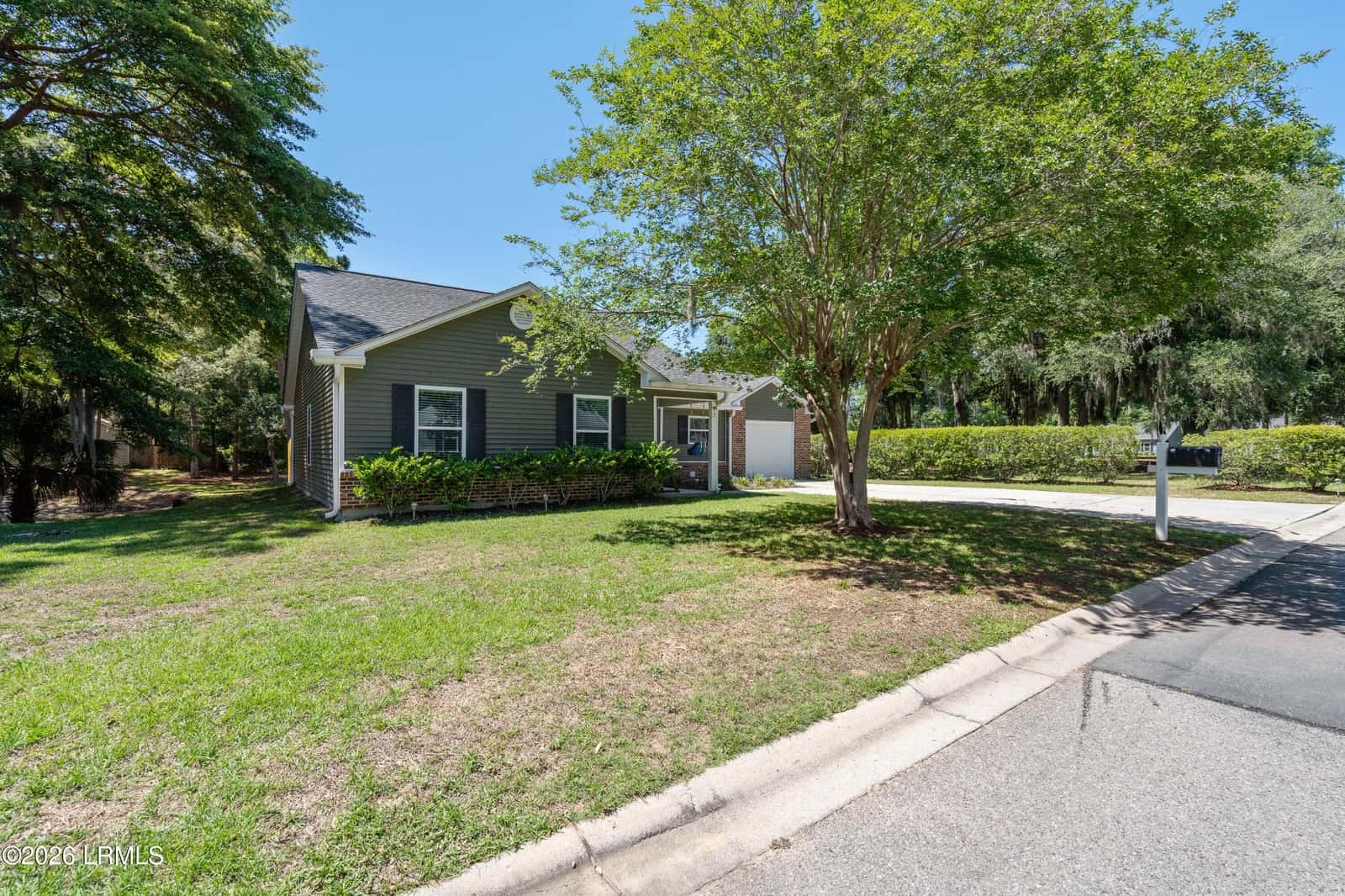 3 Avalon Drive, Beaufort, SC 29907 — photo 2 of 36