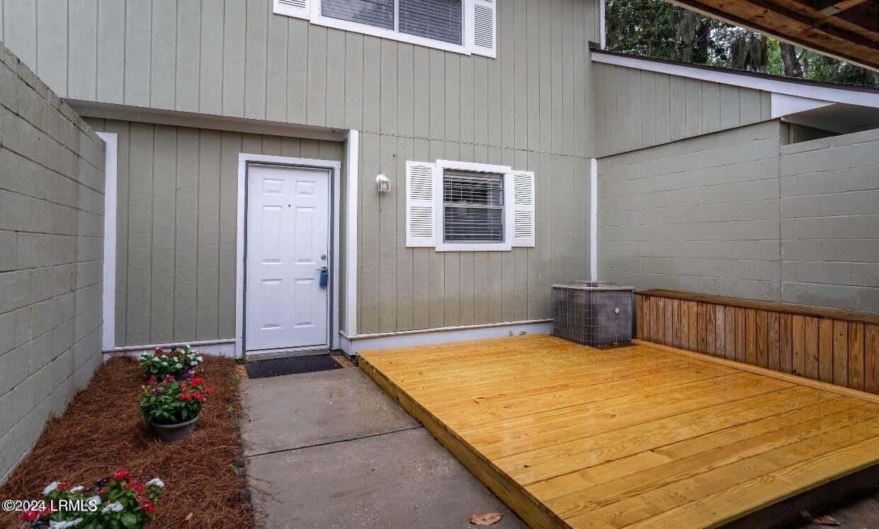 900 Brotherhood Road B2, Beaufort, SC 29902 — photo 2 of 24