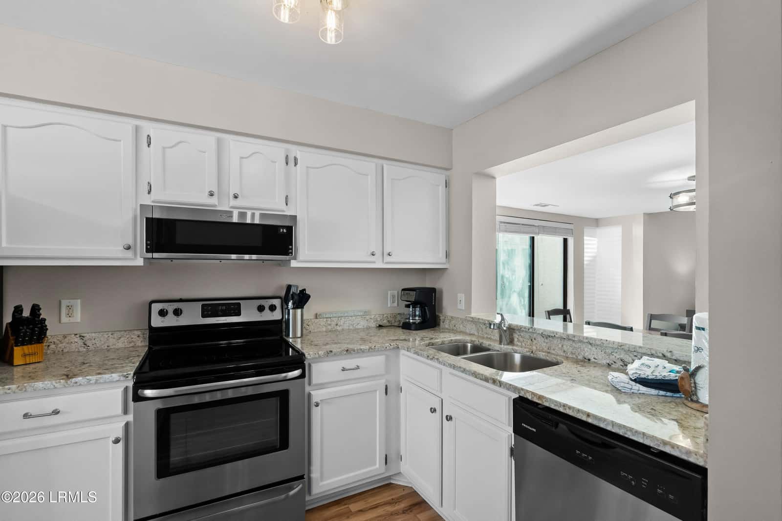 15 Deallyon Avenue 24, Hilton Head Island, SC 29928 — photo 5 of 52