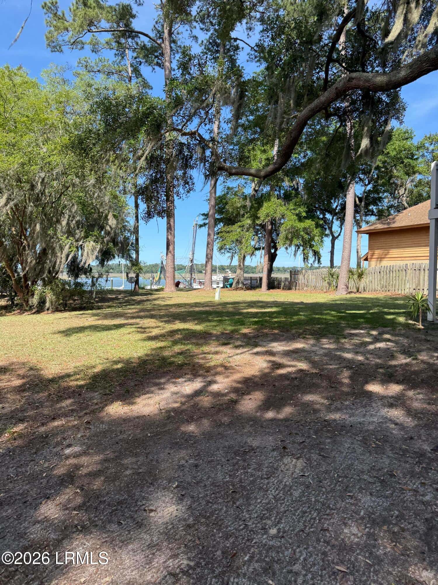 201 Battery Lane 201, Beaufort, SC 29902 — photo 2 of 17