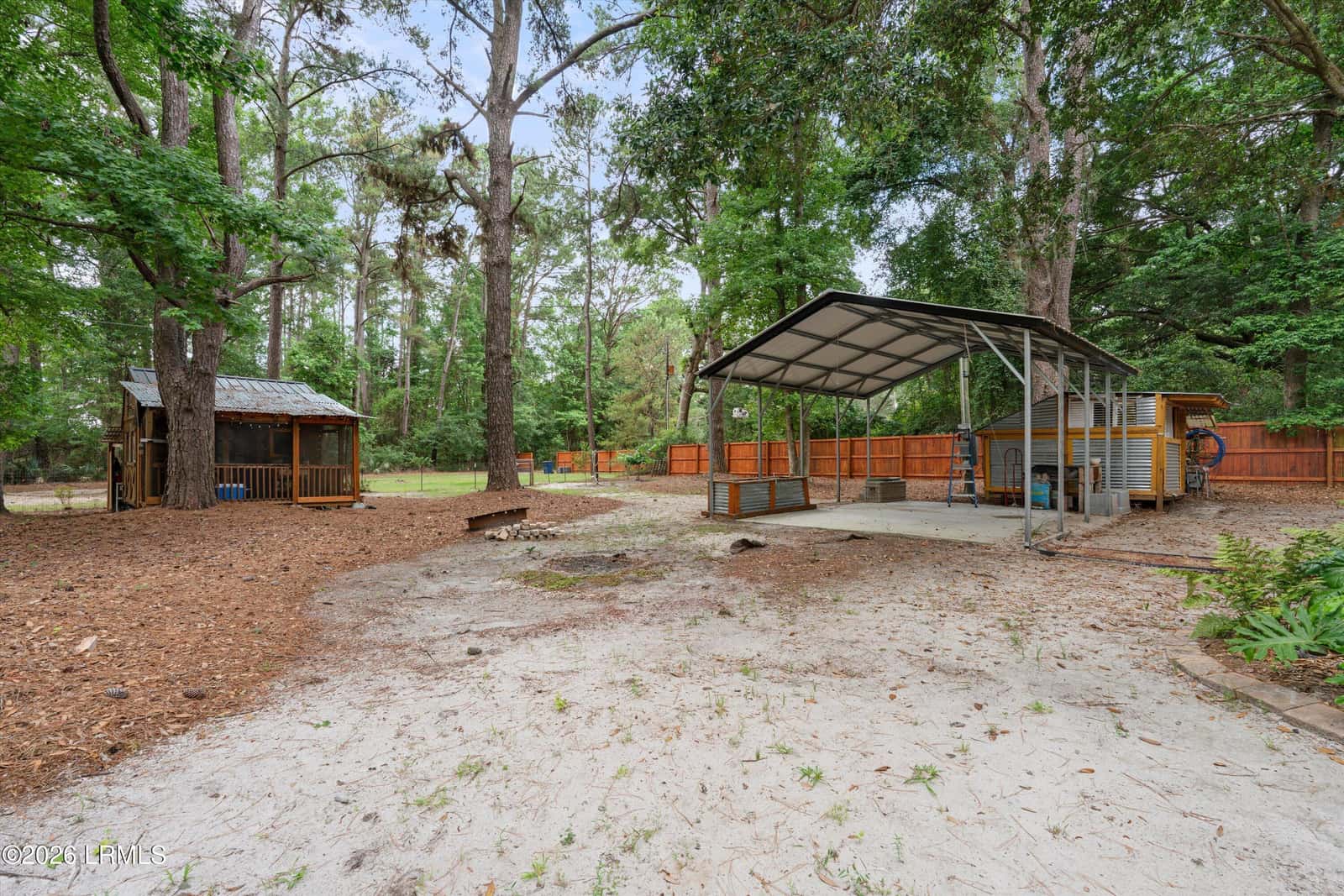 19 Sandy Lane, Beaufort, SC 29907 — photo 5 of 30