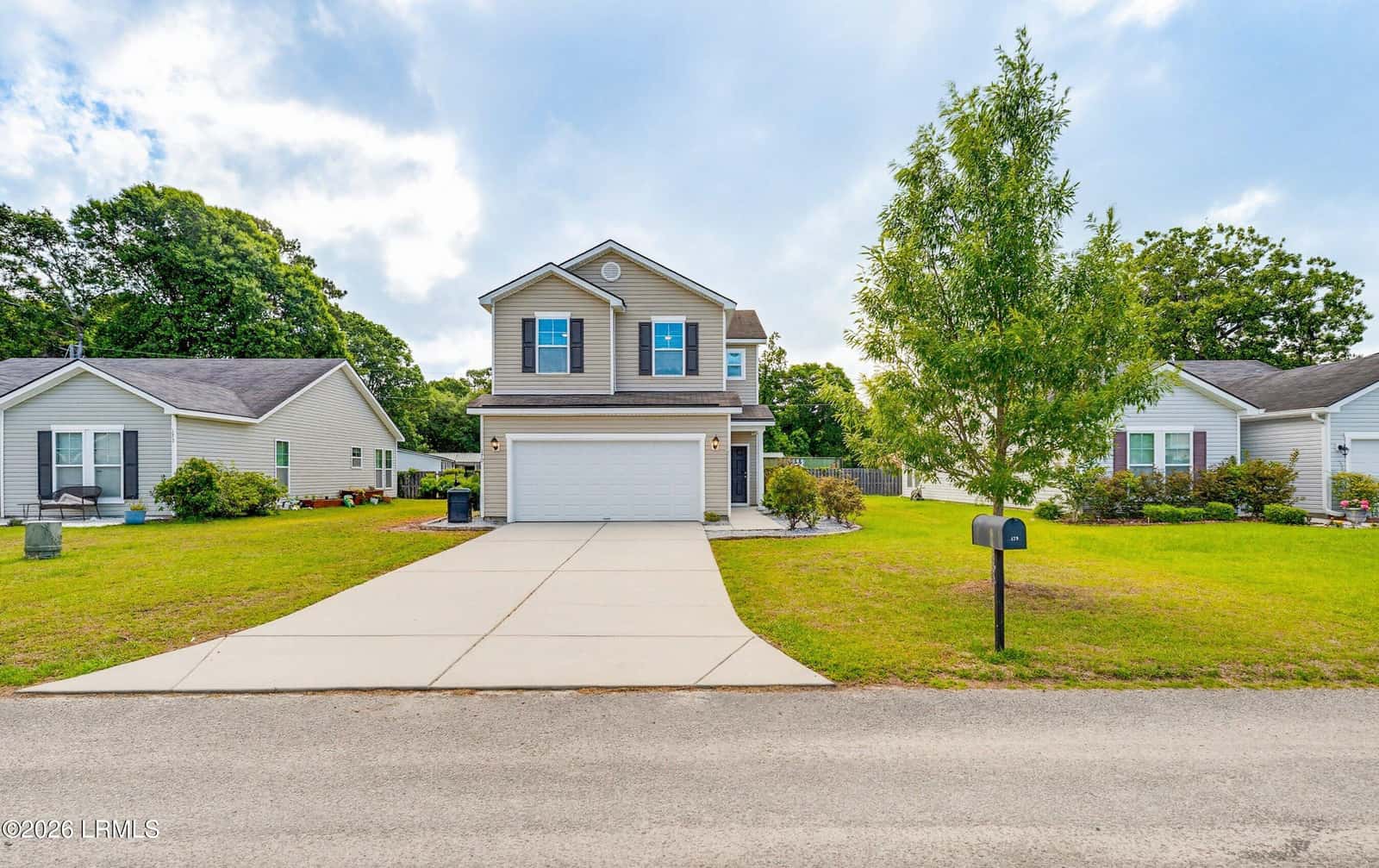 179 Okatie Park Circle E, Ridgeland, SC 29936 — photo 3 of 44