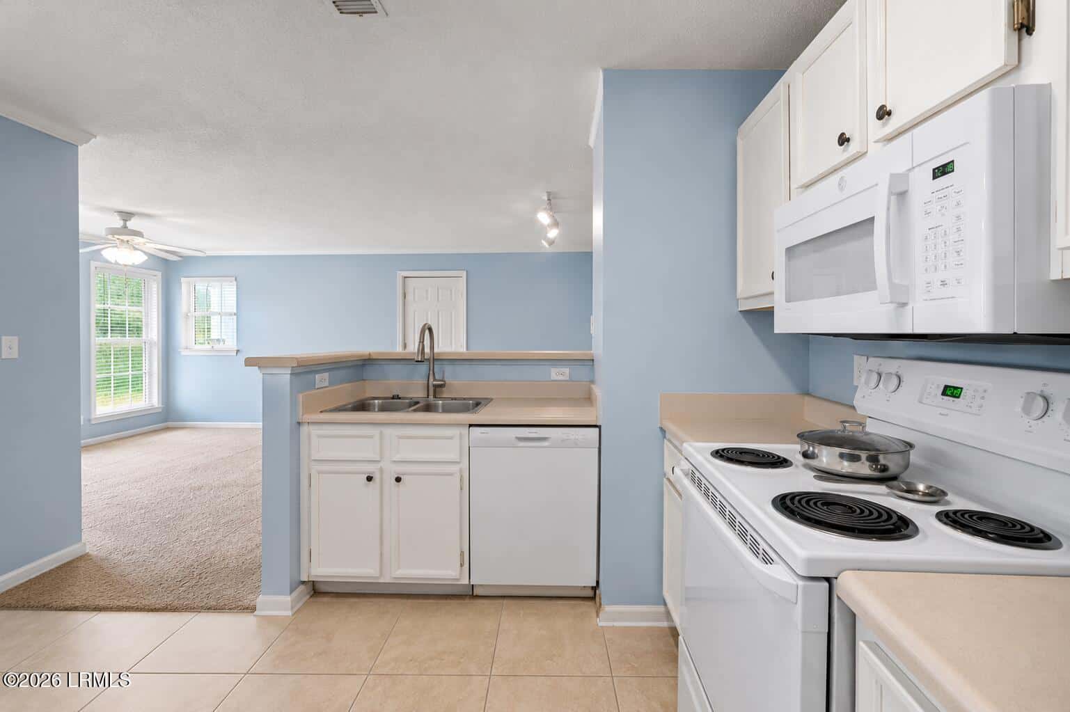 50 Pebble Beach Cove D117, Bluffton, SC 29910 — photo 5 of 13