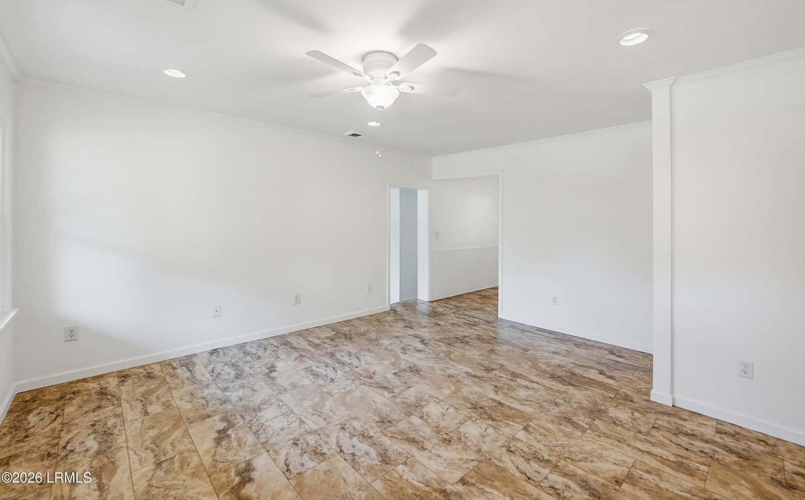 2905 Third Street, Beaufort, SC 29902 — photo 5 of 39
