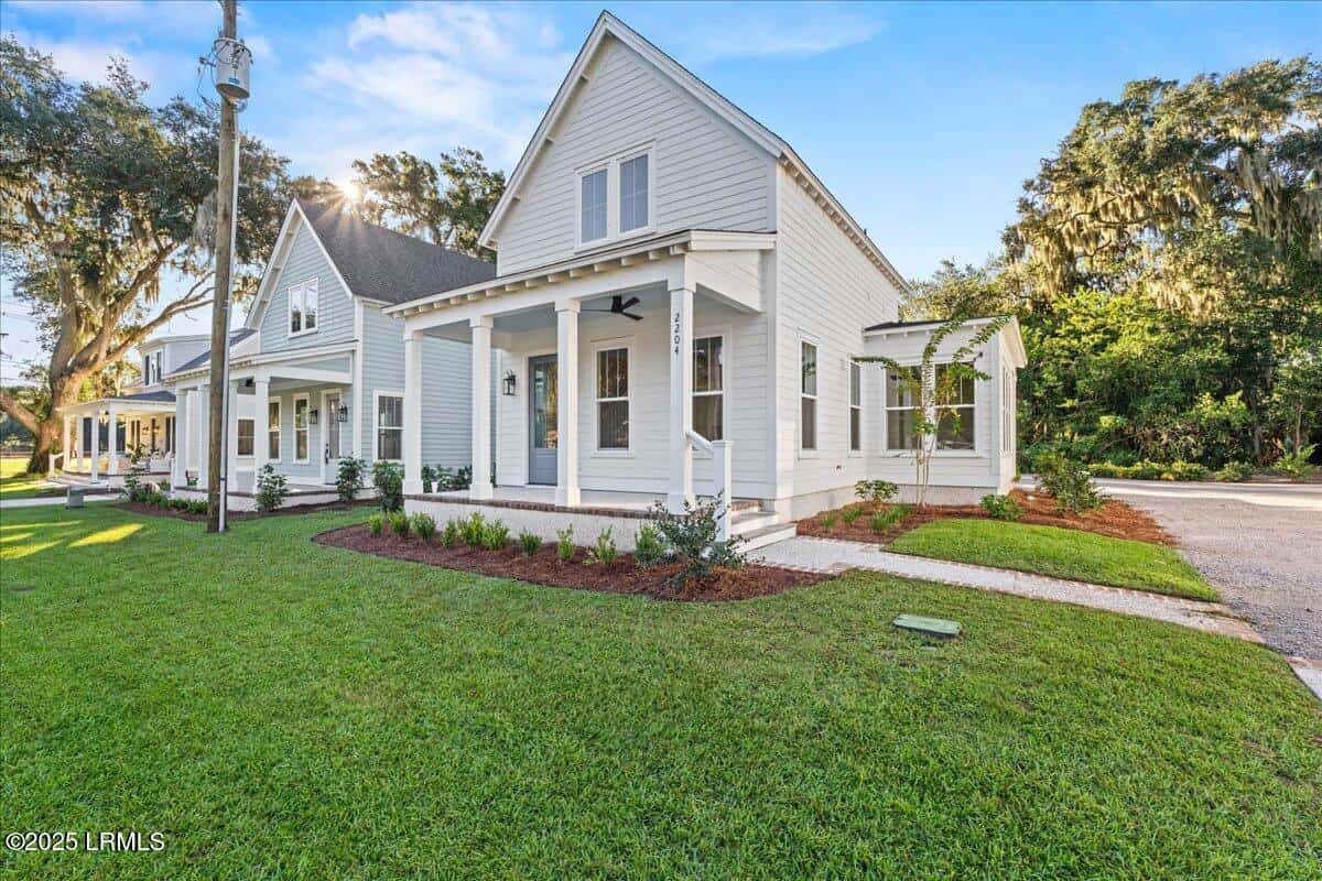 2204 National Street, Beaufort, SC 29902 — photo 2 of 22