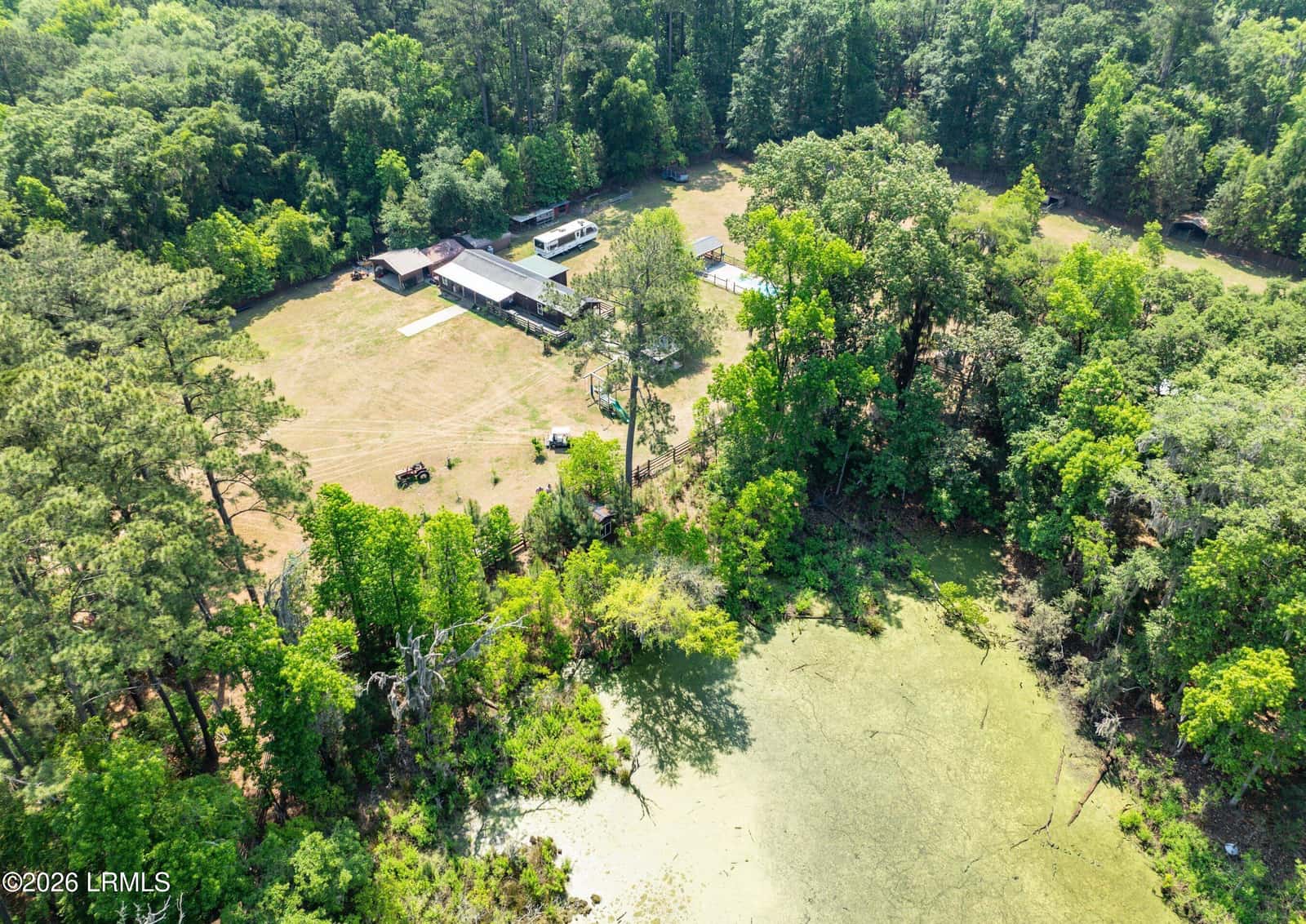 18 Quiet Cove Way, Beaufort, SC 29907 — photo 2 of 44