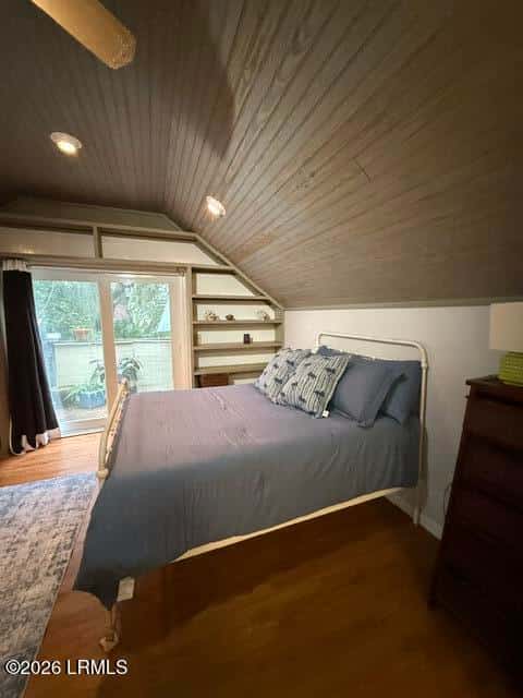 33 Winding Way, Lady's Island, SC 29907 — photo 4 of 19