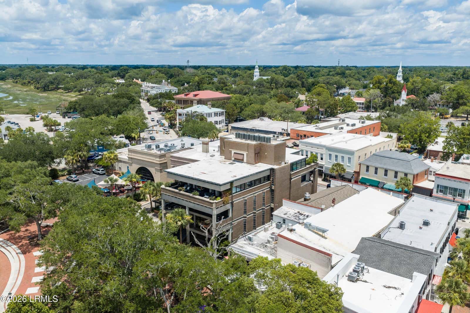 916 Bay Street, Beaufort, SC 29902 — photo 4 of 45