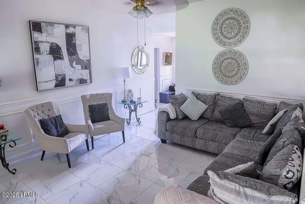 812 Bakers Court, Bluffton, SC 29910 — photo 5 of 22