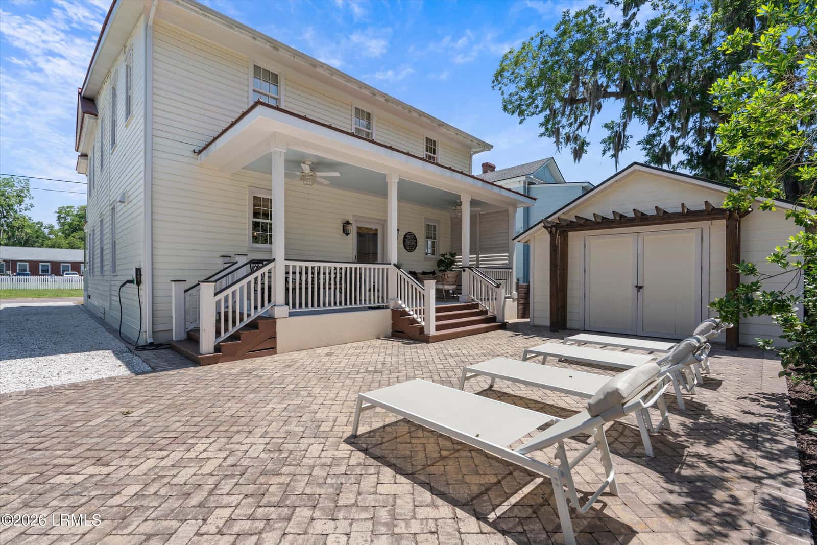 808 Washington Street, Beaufort, SC 29902 — photo 5 of 60