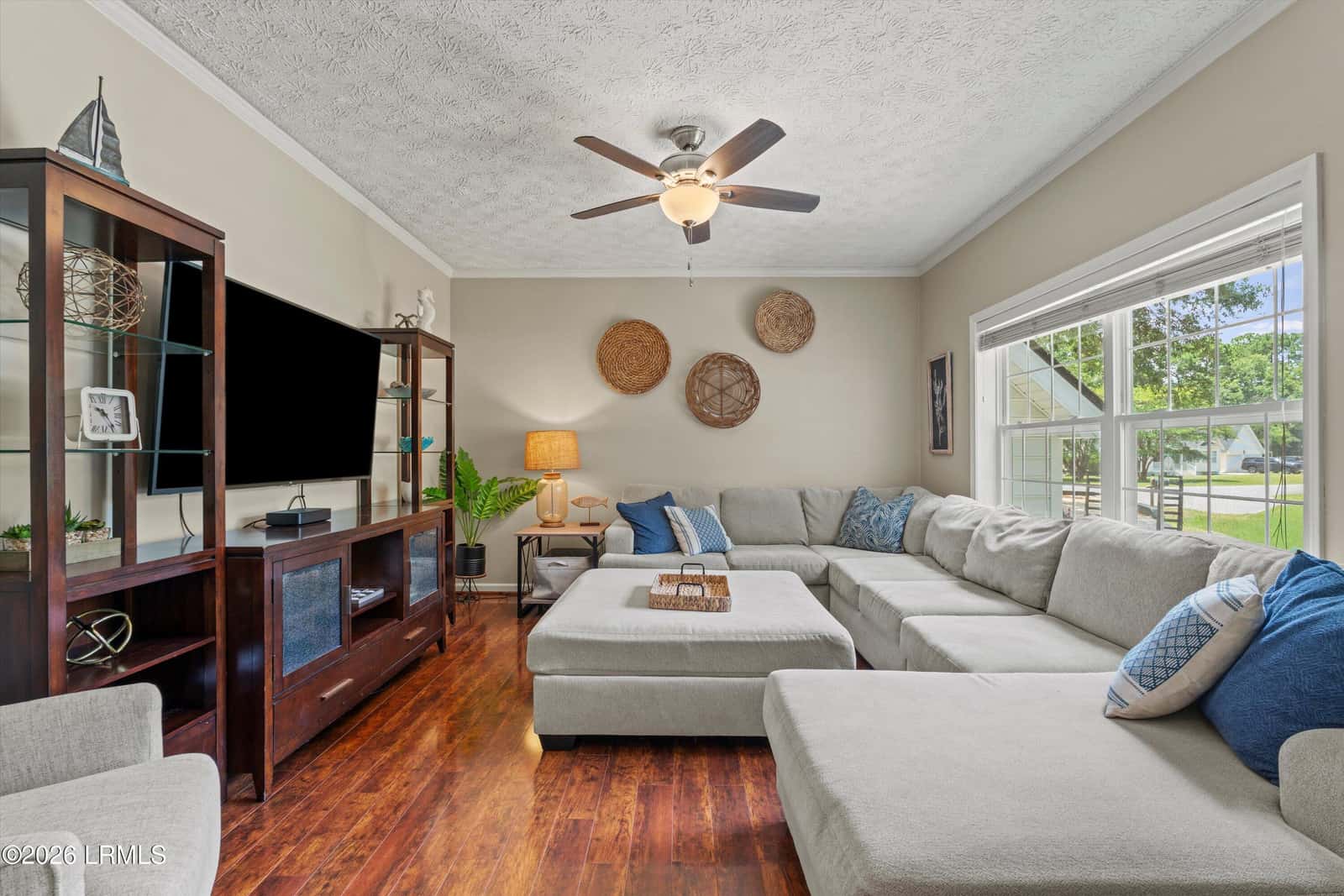 9 Lucerne Avenue, Beaufort, SC 29907 — photo 4 of 27